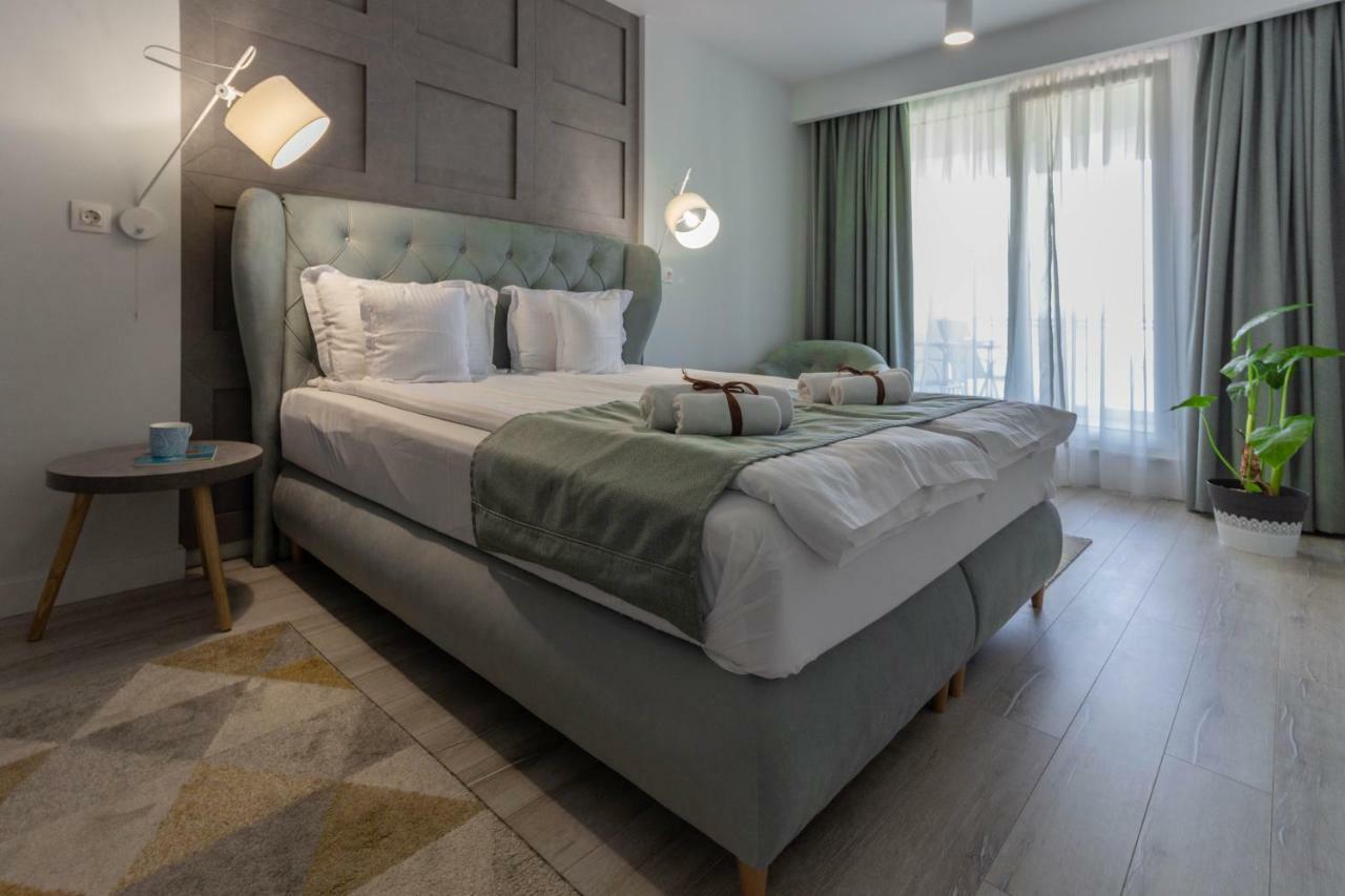 קלוז'-נאפוקה Ares Aparthotel מראה חיצוני תמונה