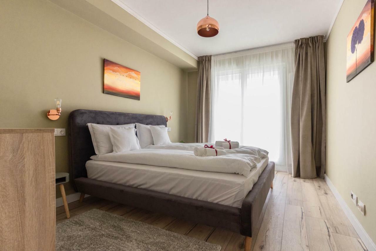 קלוז'-נאפוקה Ares Aparthotel מראה חיצוני תמונה